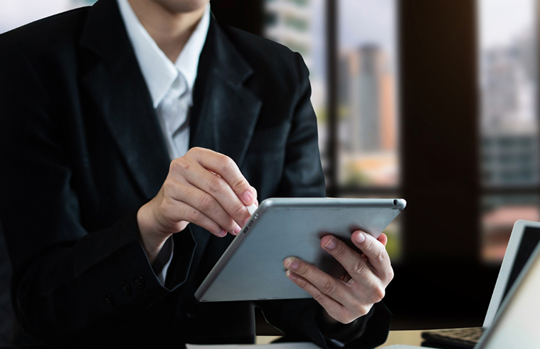 Mortgage advisor meeting in Madison County, ID